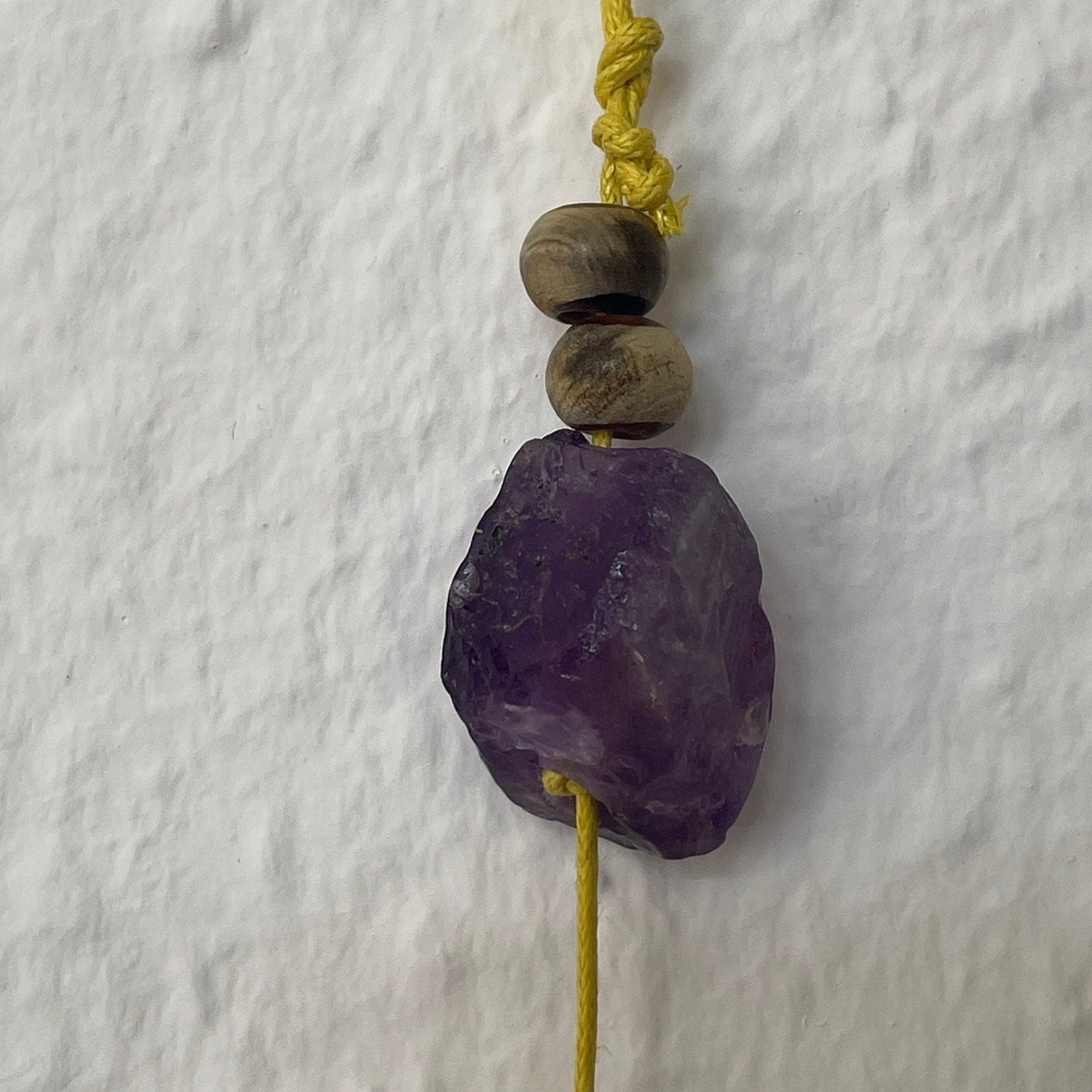 Amethyst Wall-Hanging Crystal & Driftwood Décor